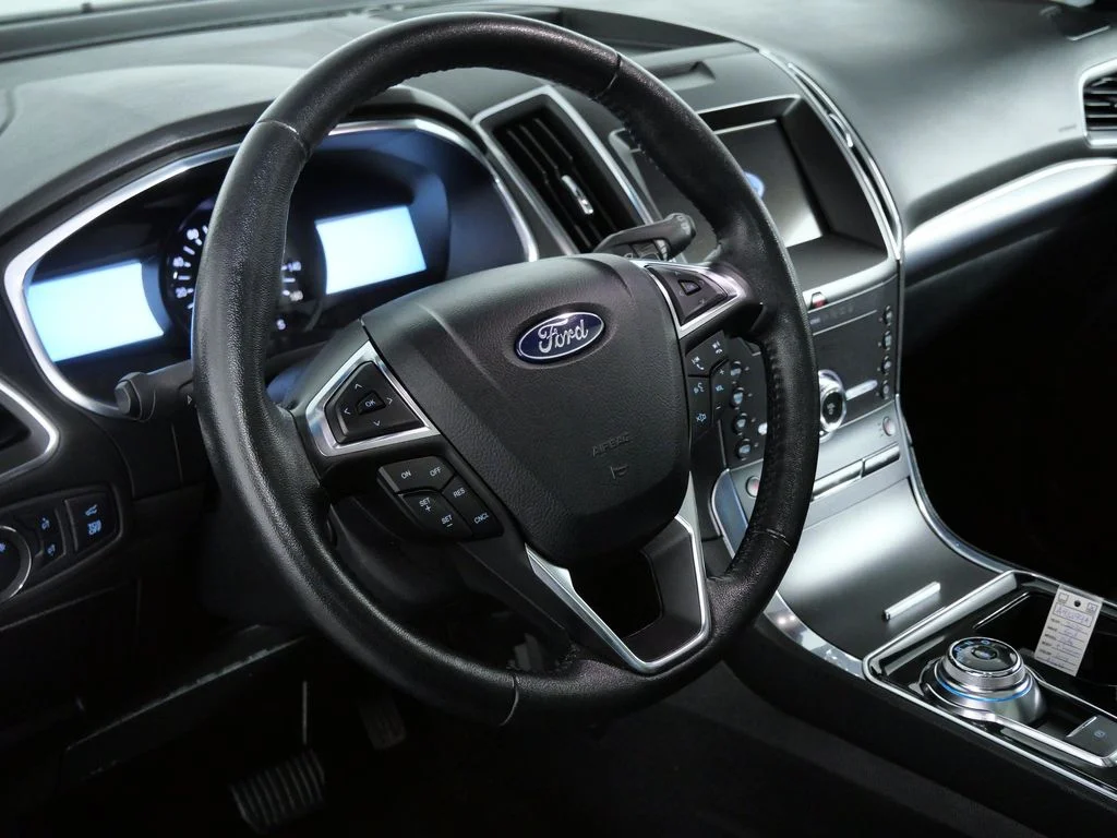 Used 2020 Gray Ford Titanium image 19