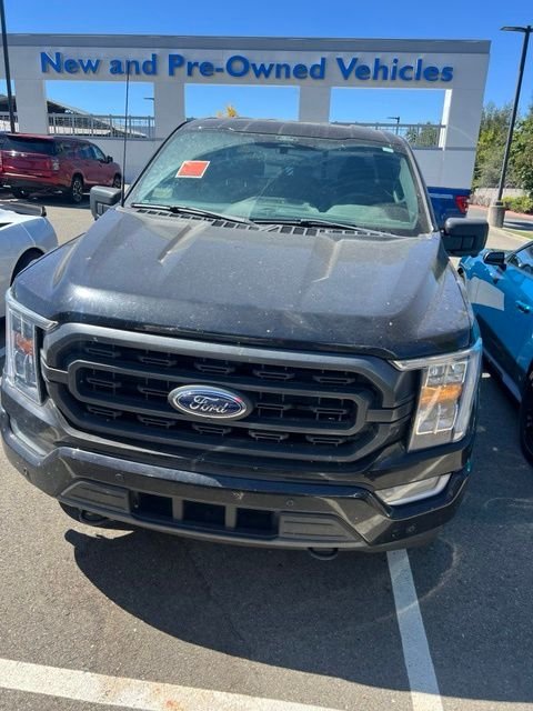 Used 2022 Black Ford XLT image 2
