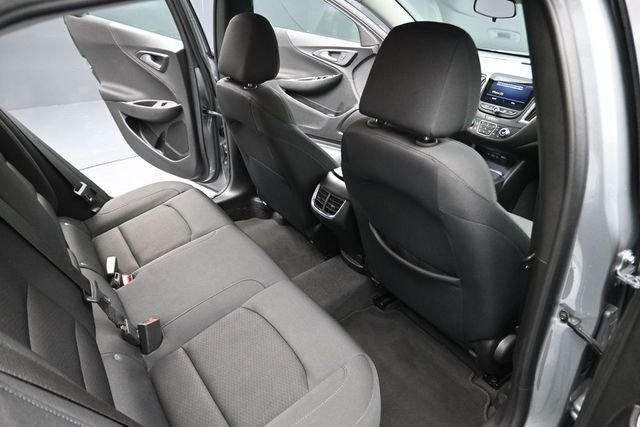 Used 2025 Sterling Gray Metallic Chevrolet LT image 22