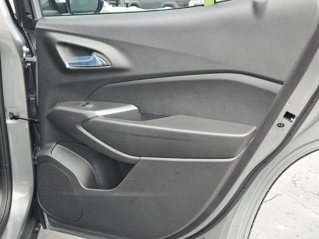 2026 Chevrolet Trax LT - Photo 11