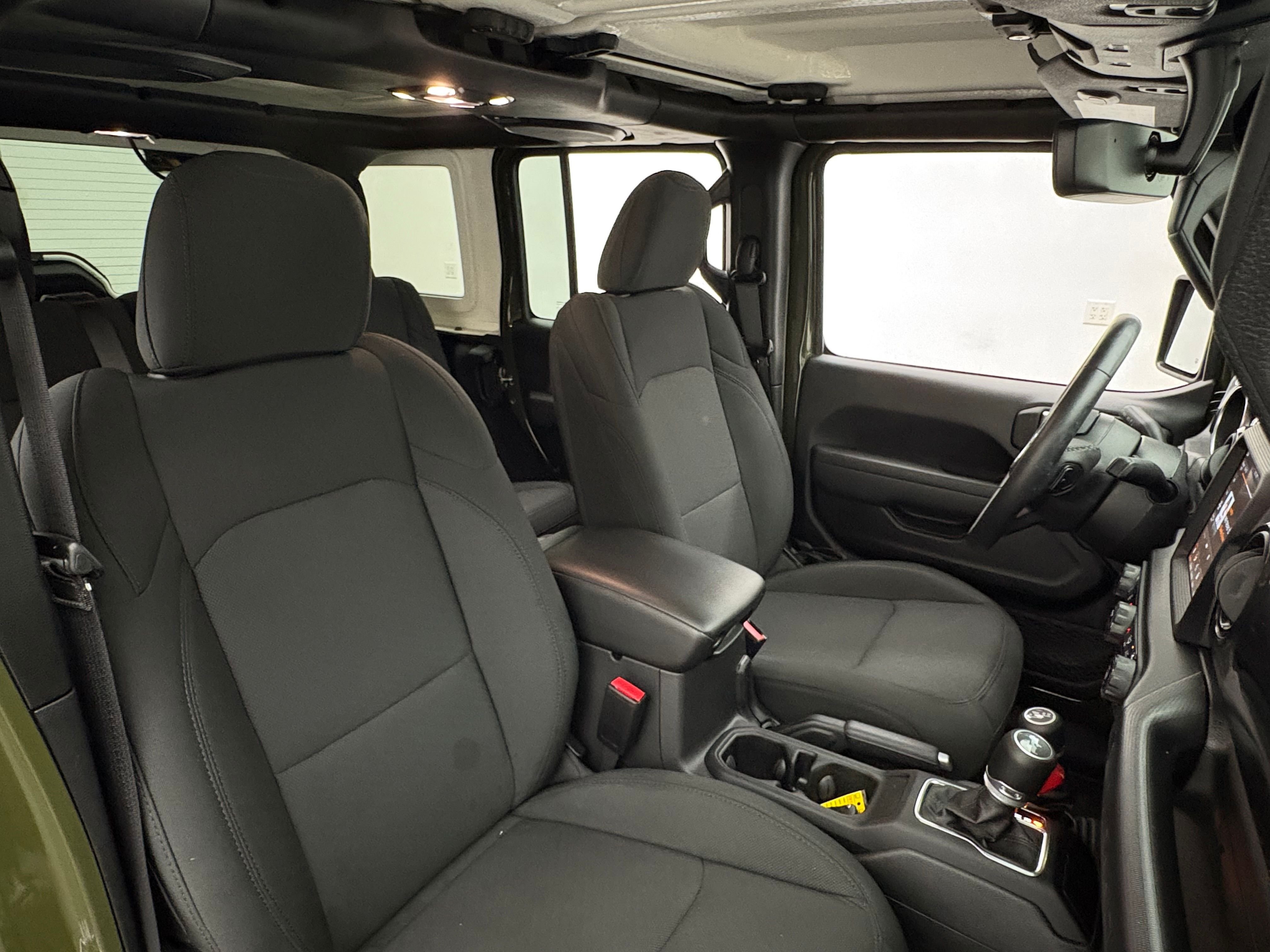 Used 2022 Sarge Green Clearcoat Jeep Unlimited Sport Altitude image 37