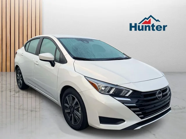 2023 Nissan Versa SV