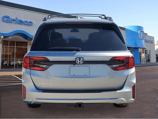 New 2026 Solar Silver Metallic Honda EX-L image 3