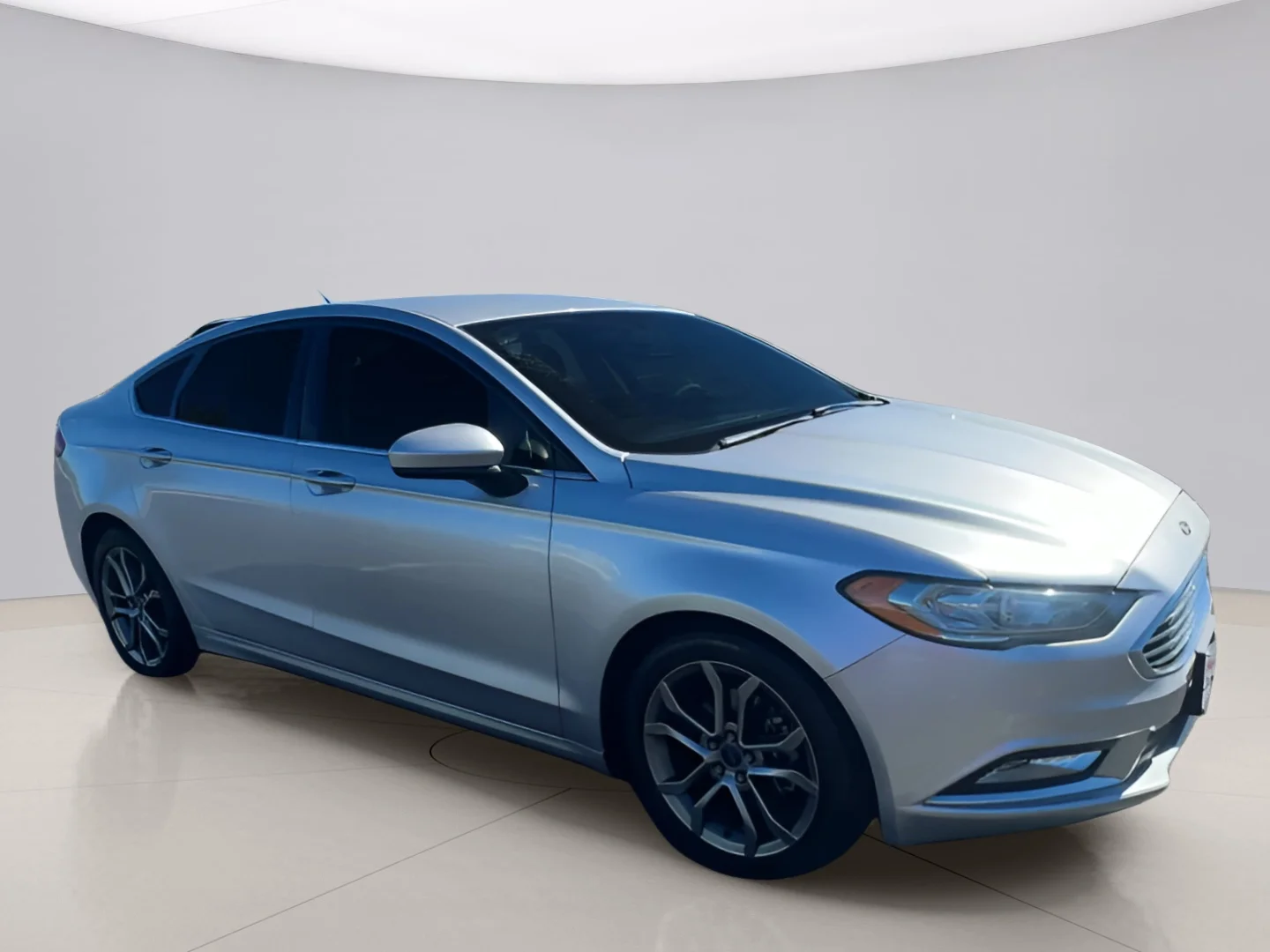 Used 2017 Silver Ford SE image 2
