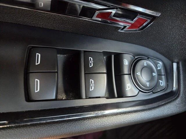 Used 2022 Titanium Rush Metallic GMC AT4 image 21