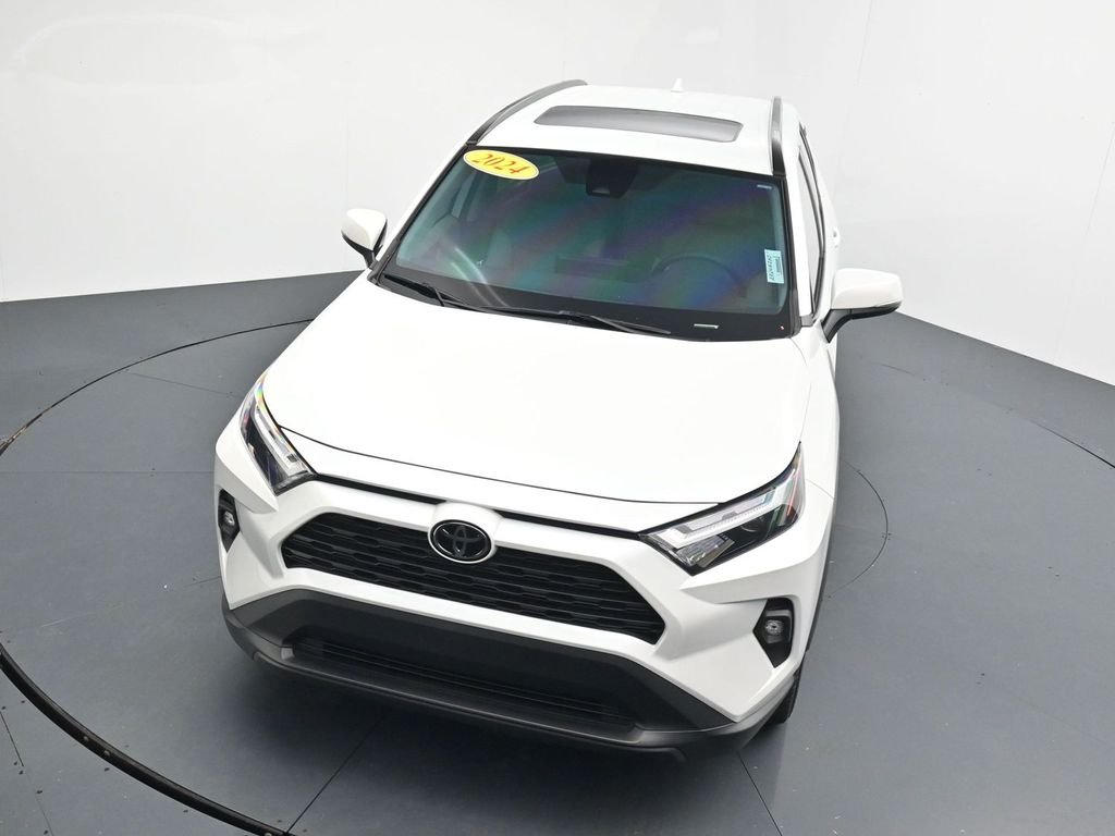 Used 2024 Beige Toyota XLE Premium image 25