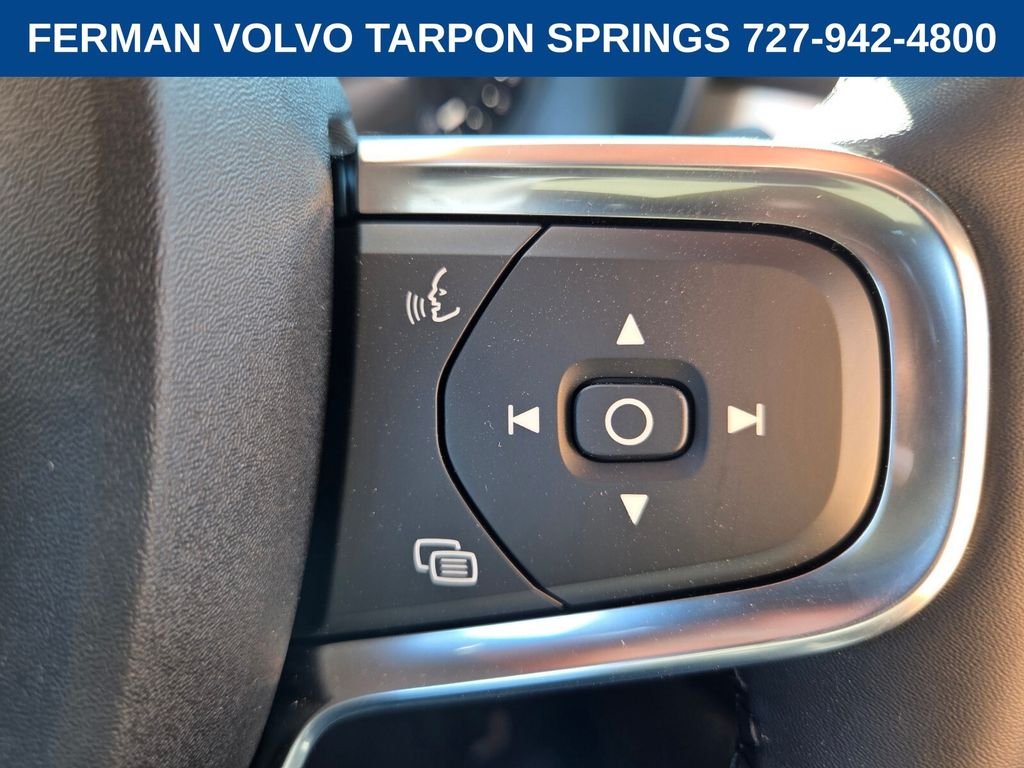 2026 Volvo XC40 Ultra Black Edition - Photo 30