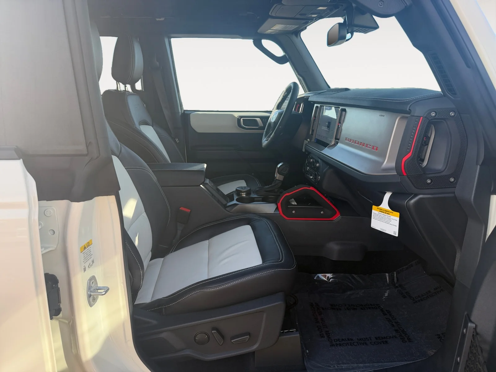 New 2026 WIMBLEDON WHITE Ford Outer Banks image 15