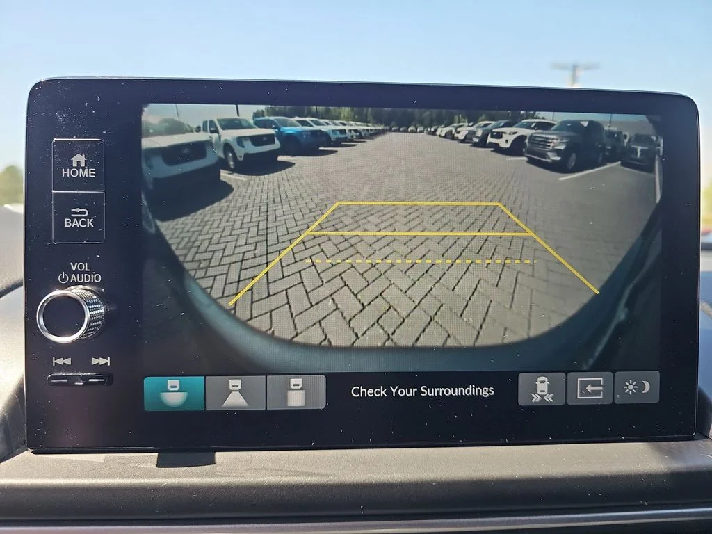 Used 2023  Honda Touring image 23