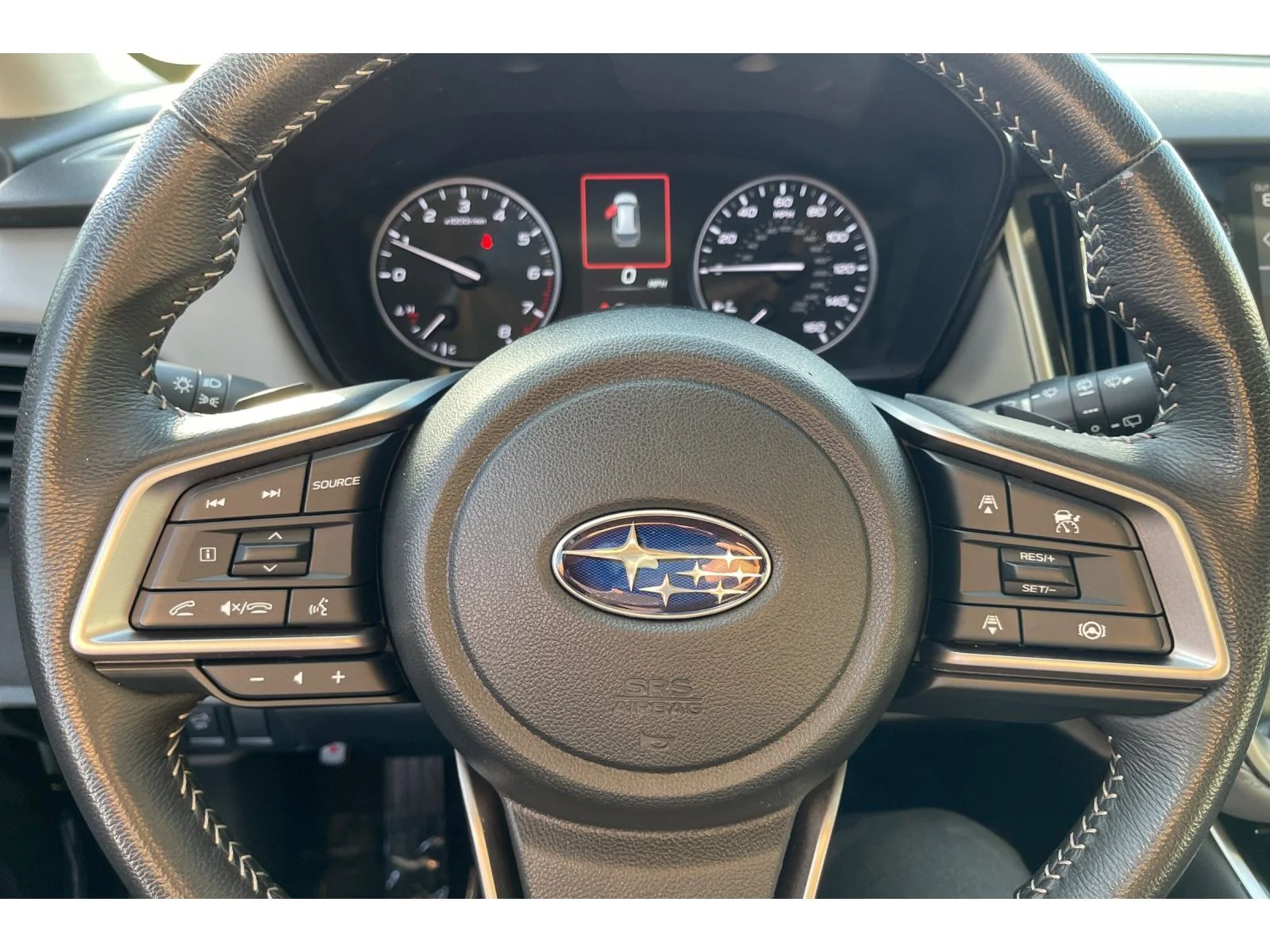 Used 2025 CRYSTAL BLACK SIL Subaru Premium image 32