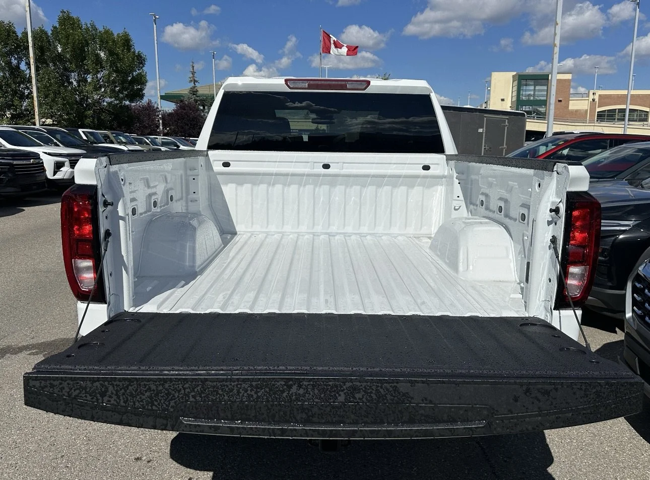 New 2026 Summit White GMC Pro image 8