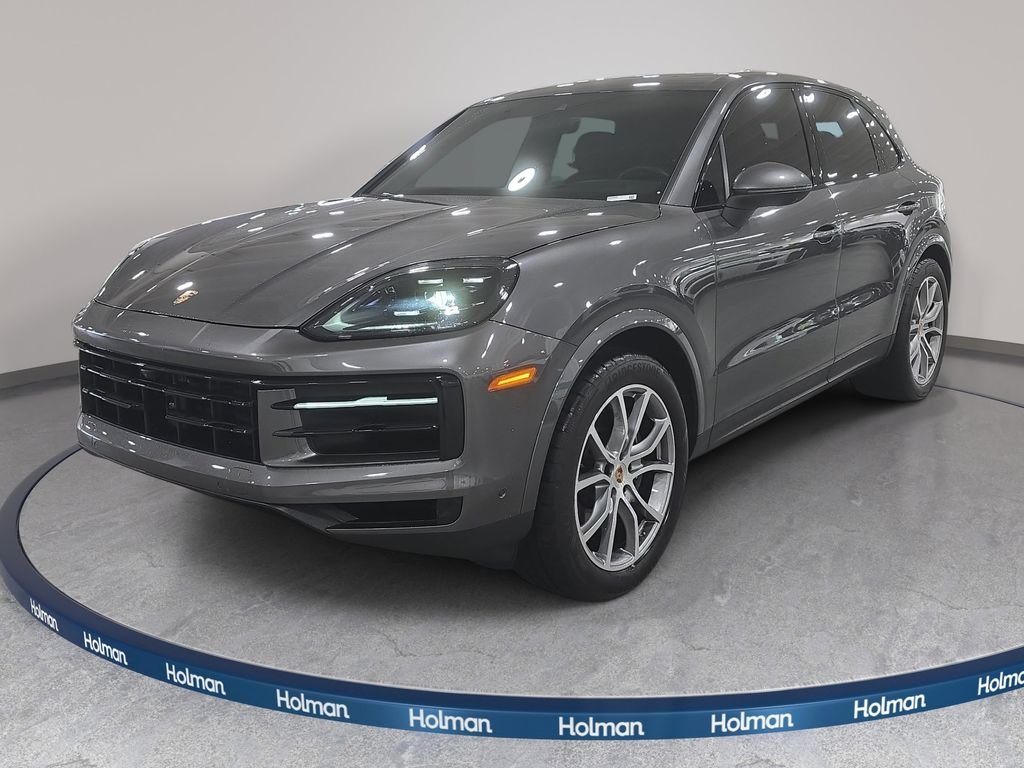 2024 Porsche Cayenne -'s photo