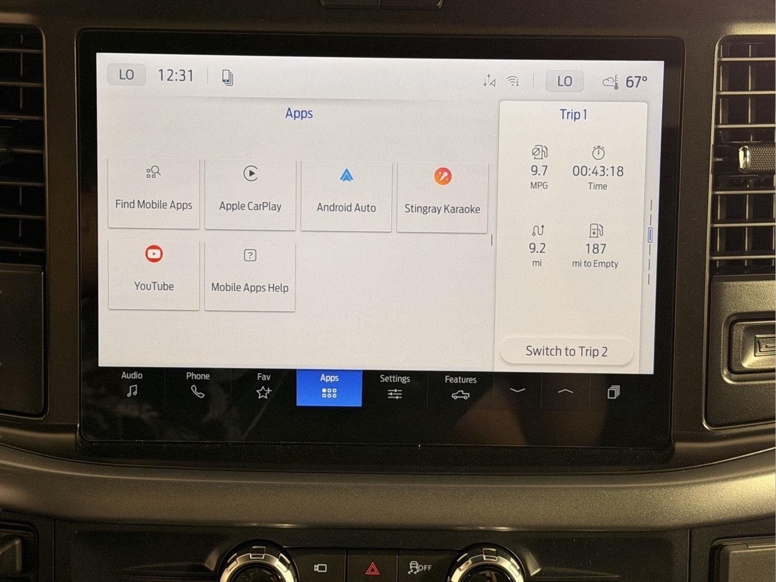 New 2026 Oxford White Ford XLT image 40