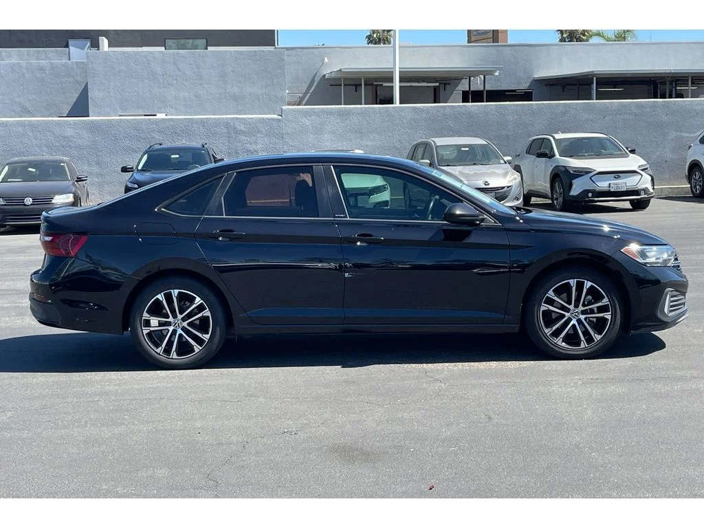 Used 2023 Deep Black Pearl Volkswagen Sport image 8