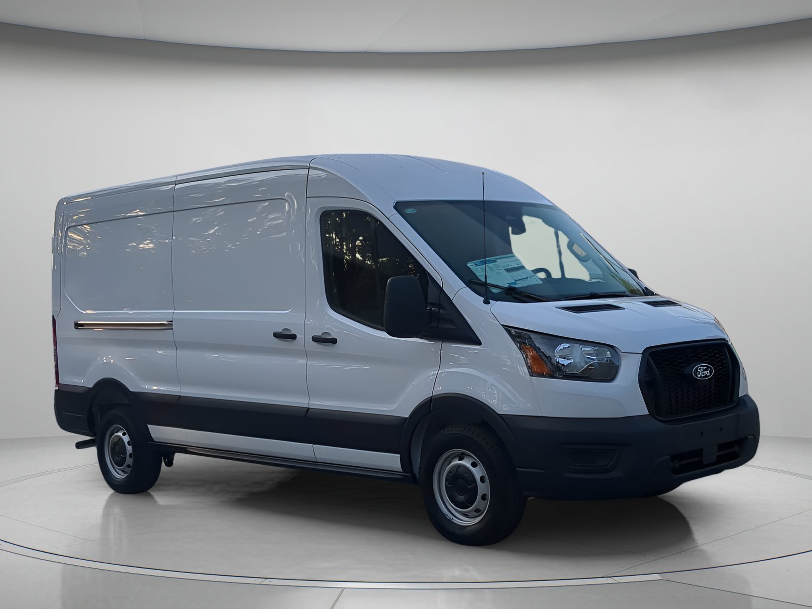 New 2026 Oxford White Ford Cargo Van image 35