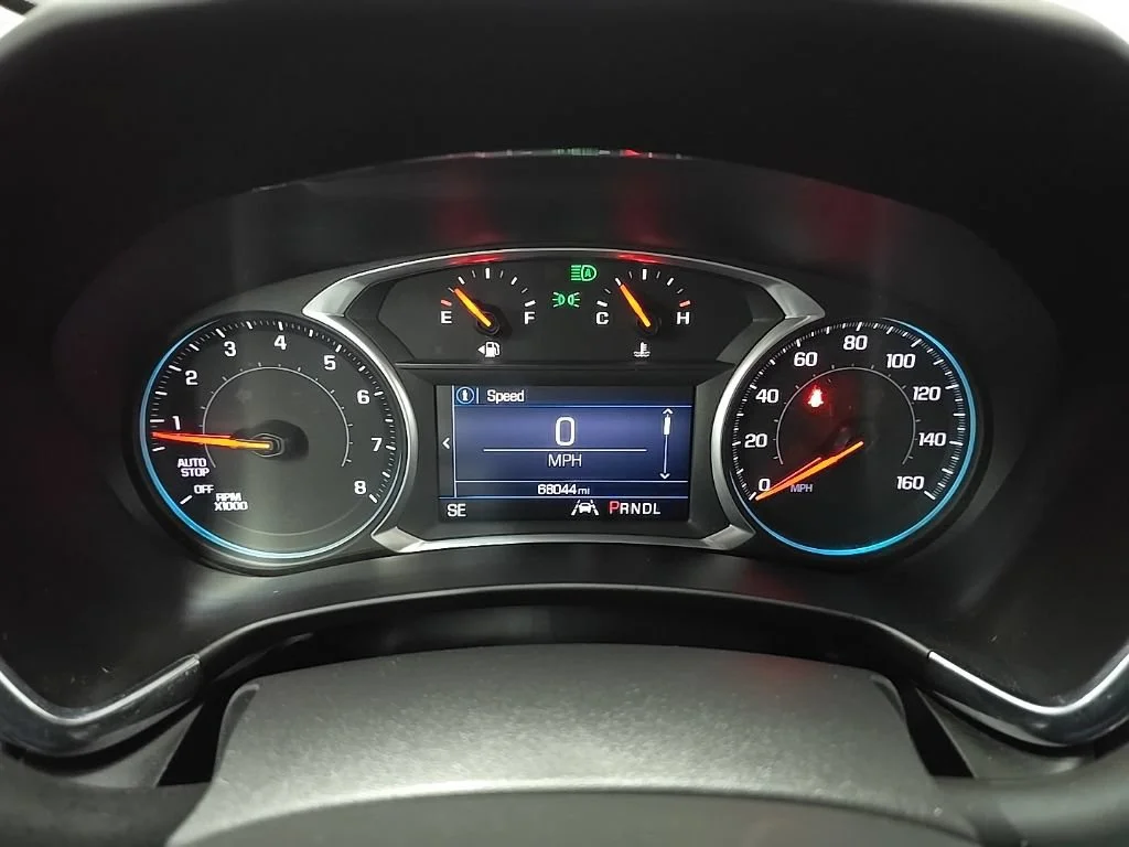 Used 2021 CAJUN RED TINTCOAT Chevrolet LT image 23
