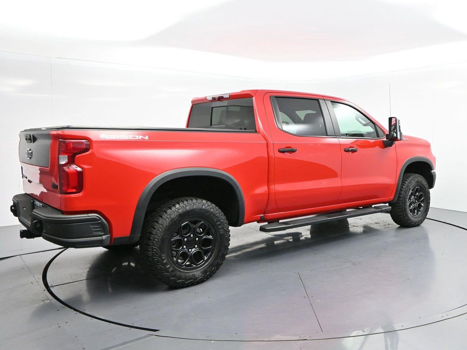 Used 2024 Red Hot Chevrolet ZR2 image 7