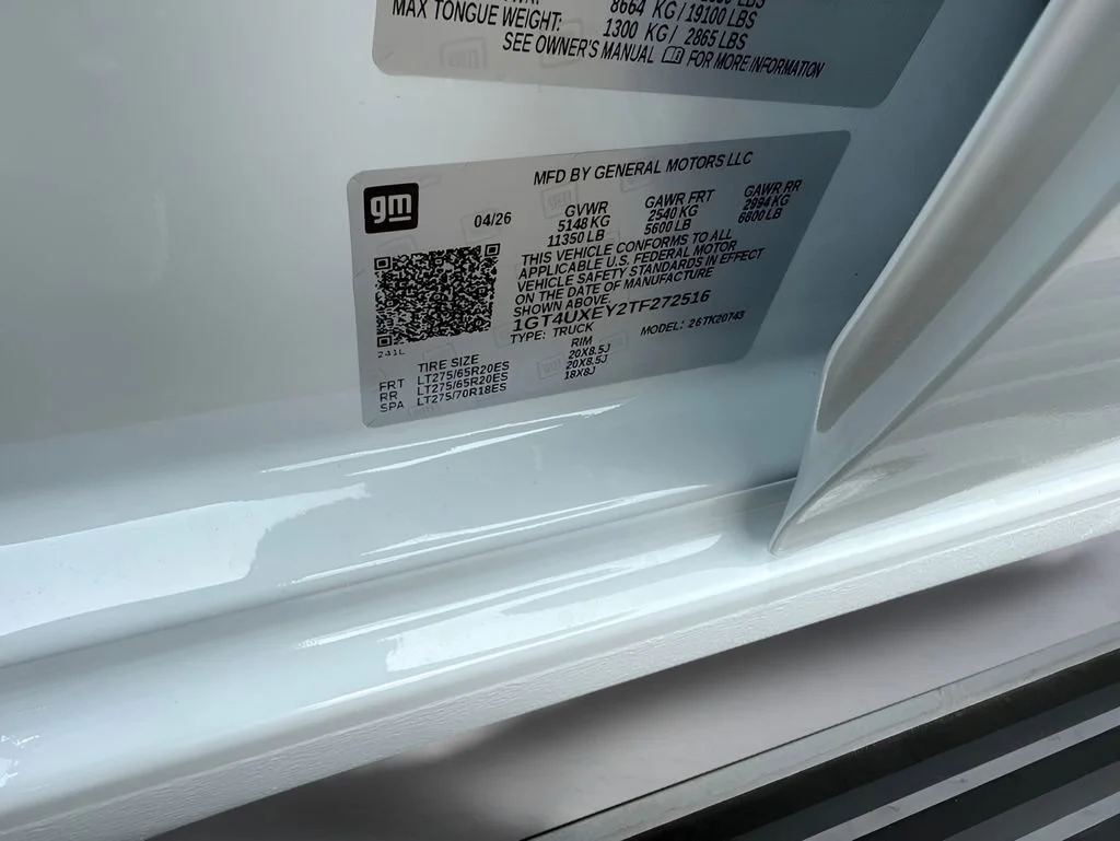 New 2026 Glacier White Tricoat GMC Denali Ultimate image 41