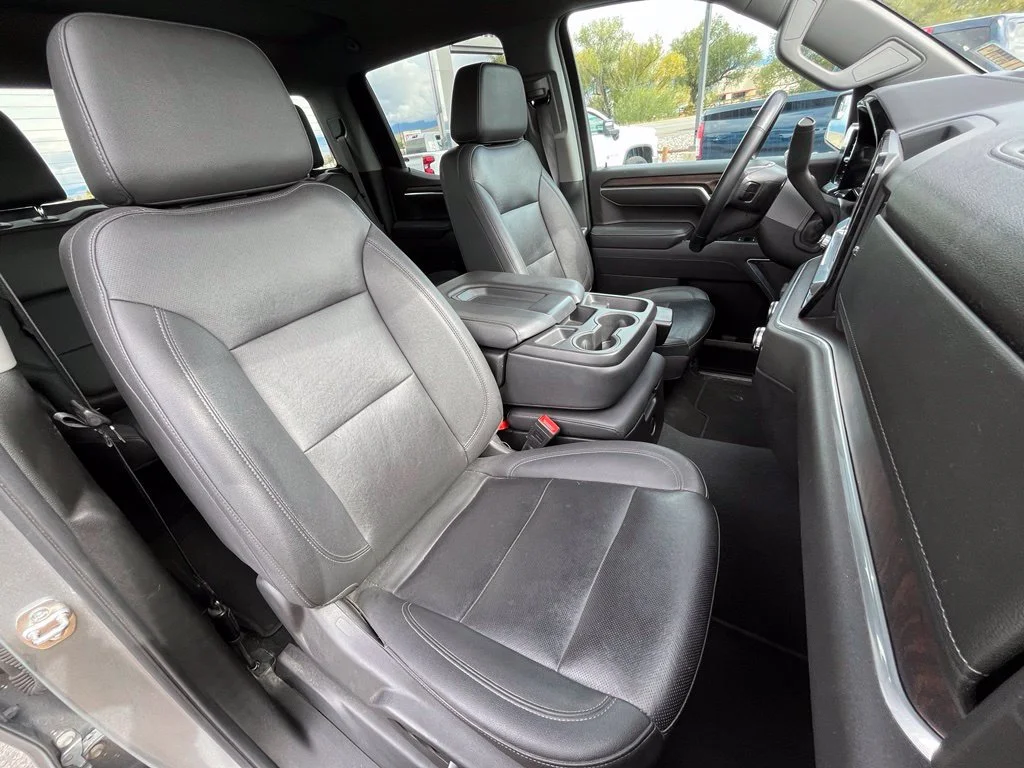 Used 2025 Sterling Metallic GMC SLT image 20