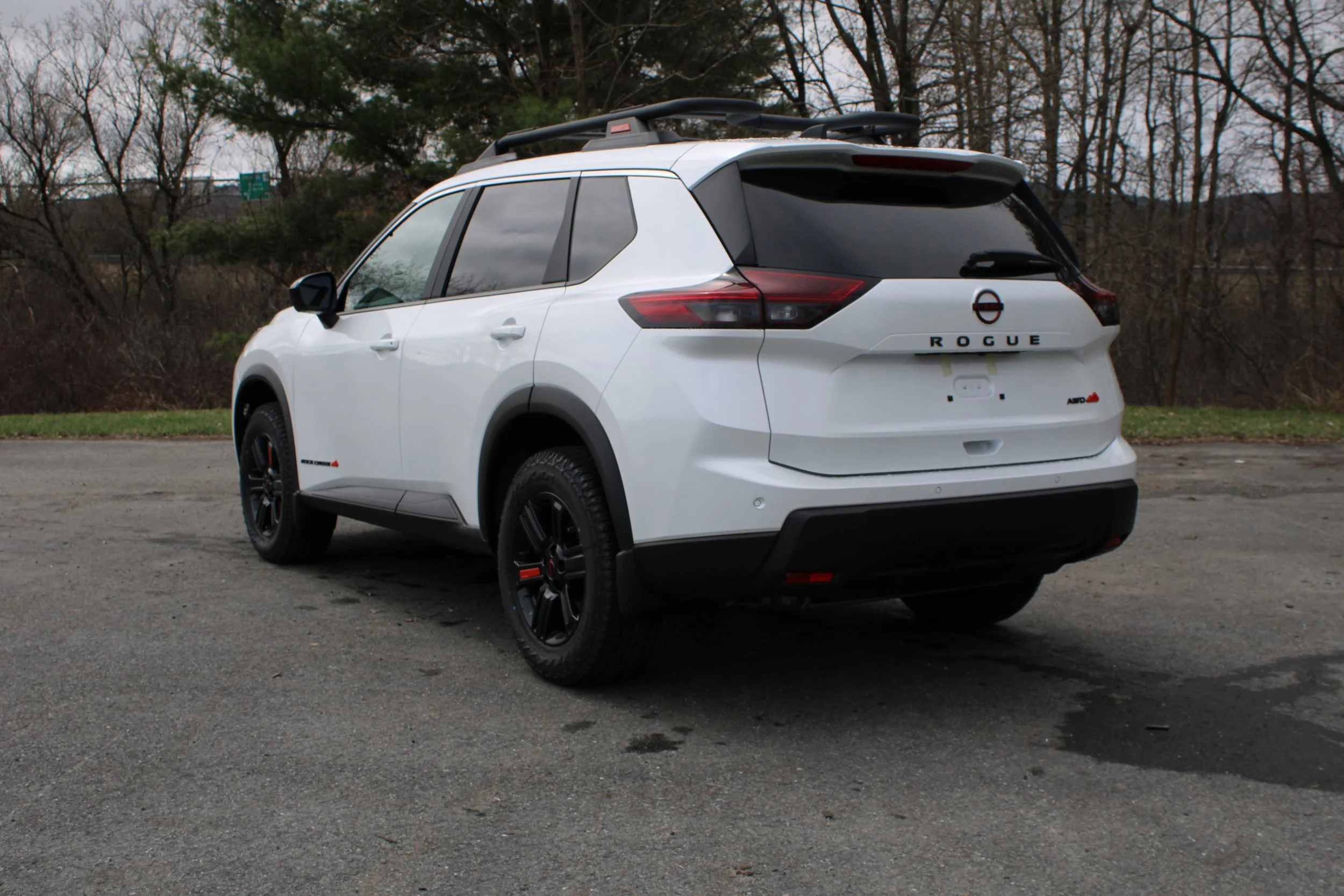 New 2026 Everest White Pearl TriCoat Nissan Rock Creek® image 8