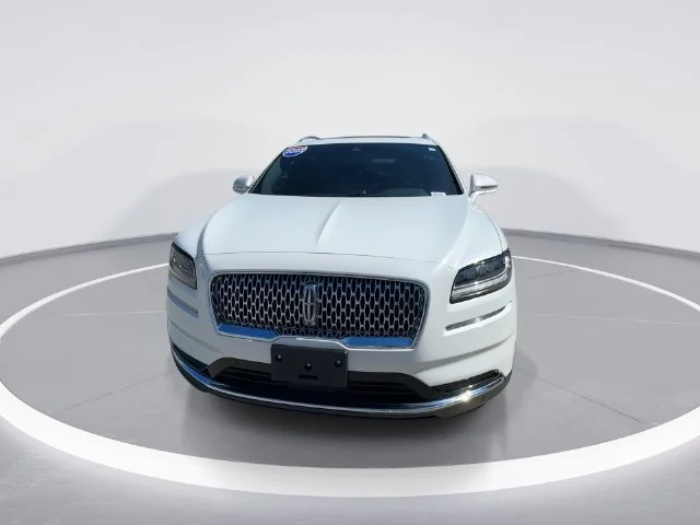 Used 2023 White Lincoln Reserve image 2