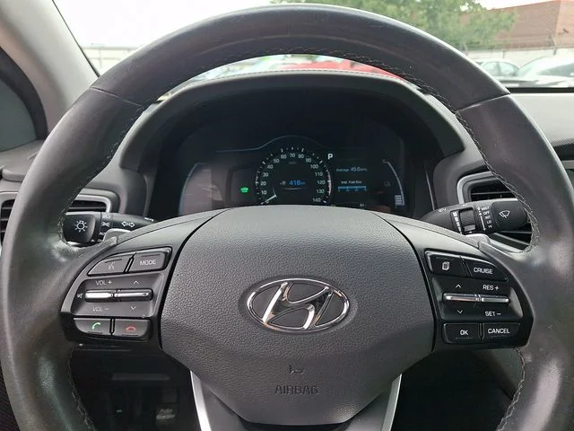 Used 2018 Black Hyundai Limited image 25
