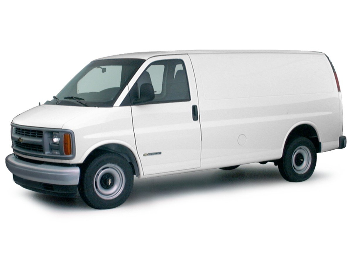 2001 Chevrolet Express's photo