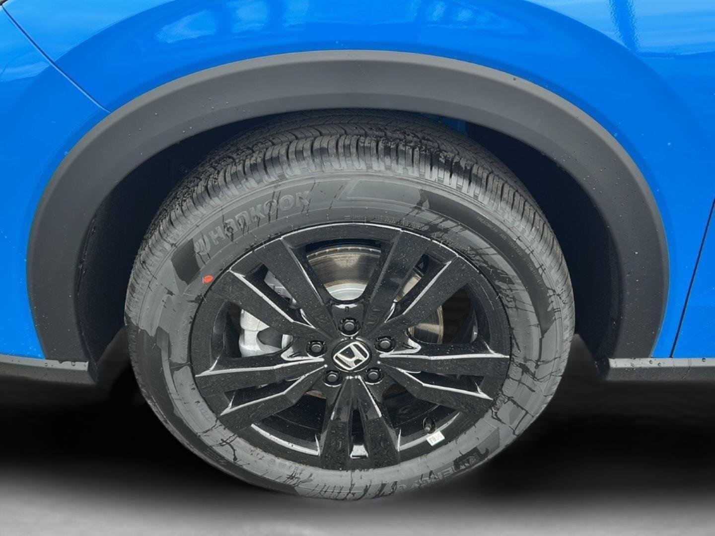 New 2027 Boost Blue Pearl Honda Sport image 2