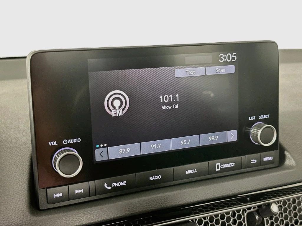 Used 2024  Honda Sport image 15