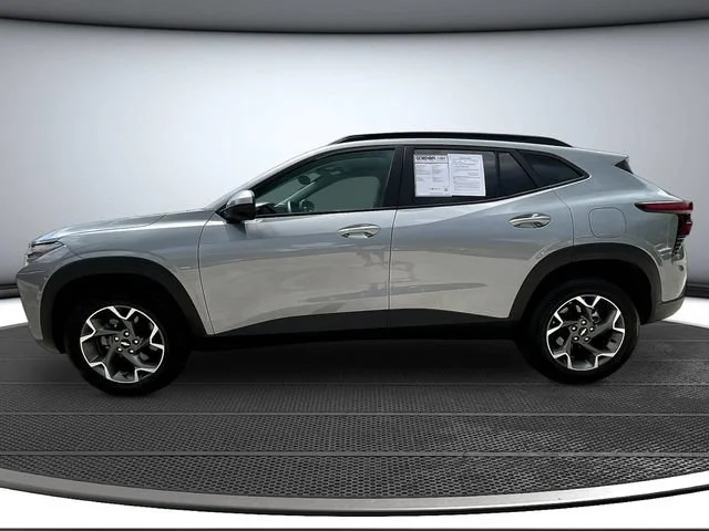 Certified Used 2025 Sterling Gray Metallic Chevrolet LT image 4