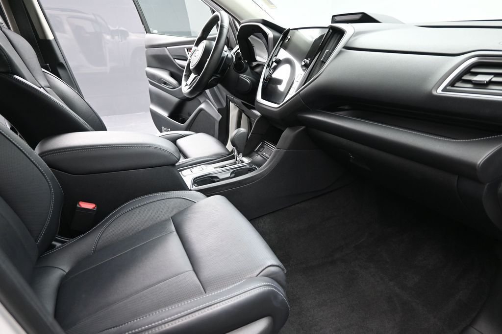 Used 2023 White Subaru Limited image 23