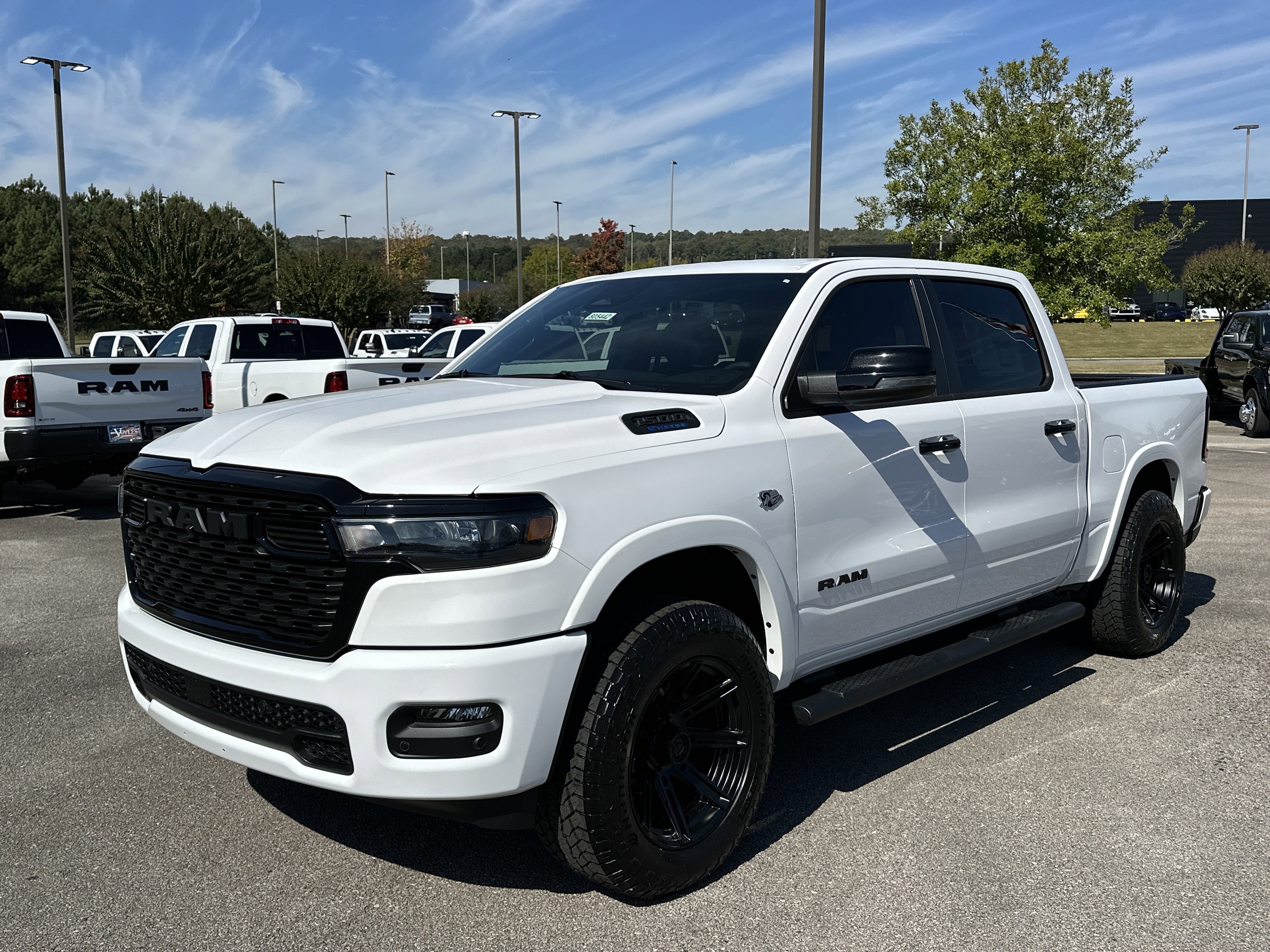 New 2026 Bright White Clear-Coat Exterior Paint RAM Big Horn/Lone Star image 3
