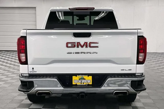 Used 2024 Summit White GMC SLE image 5