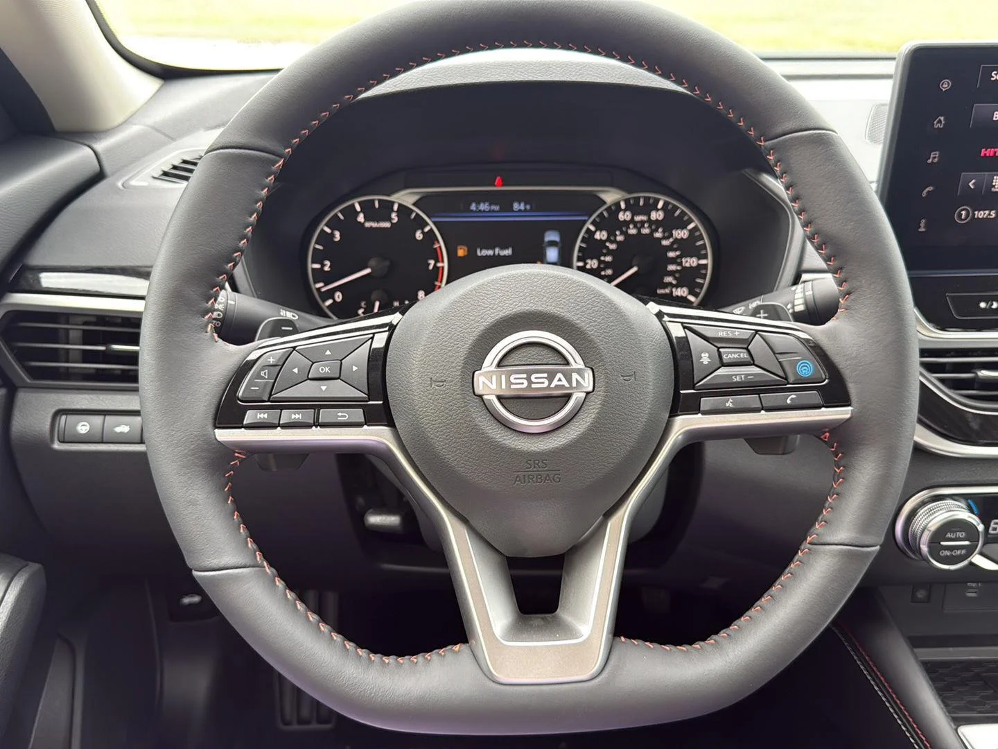 New 2026 Gray Sky Pearl Nissan SR image 5
