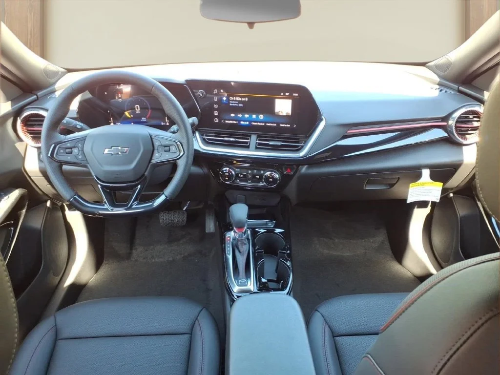 2026 Chevrolet Trax RS - Photo 25