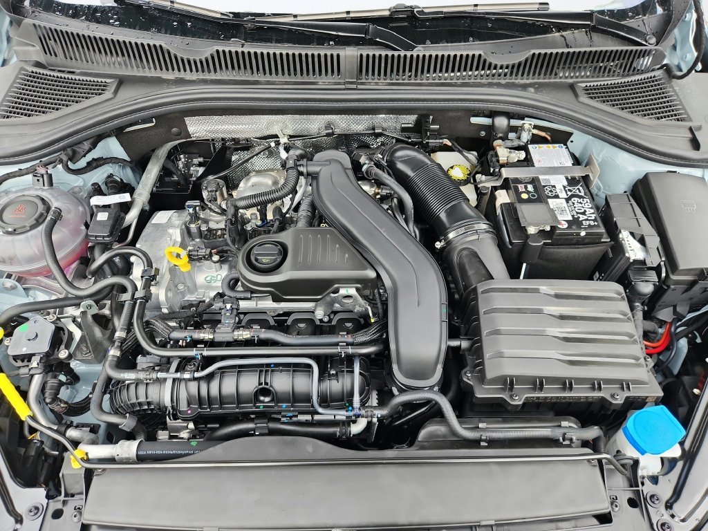 New 2027 Gray Volkswagen 1.5T Sport image 30