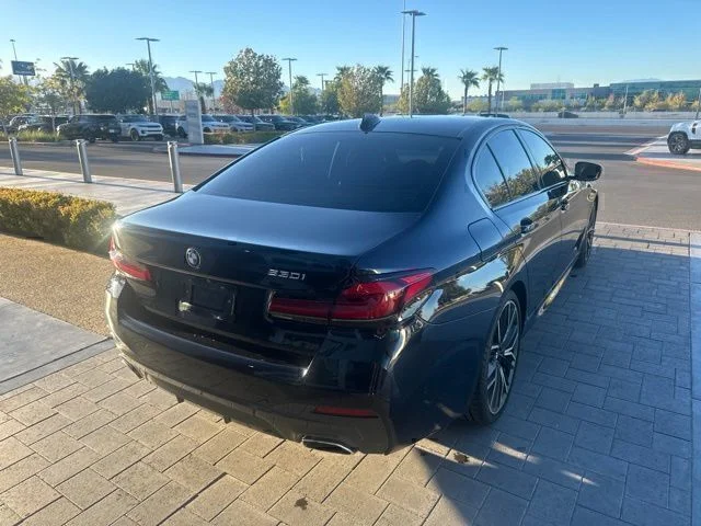 Used 2021 Black BMW 530i image 5