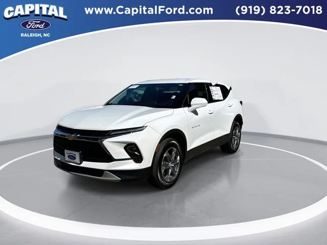 Certified Used 2025 White Chevrolet LT image 4