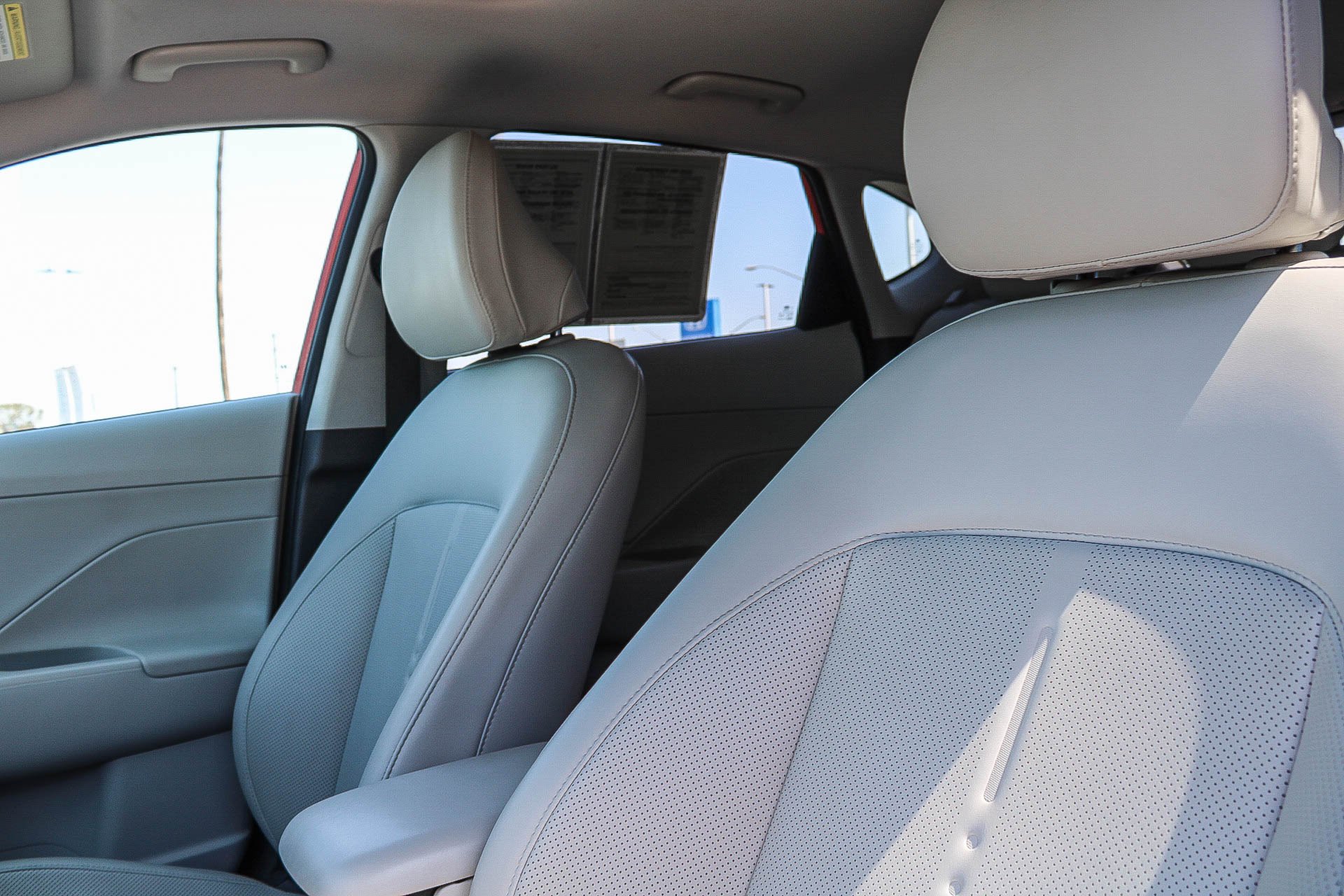 2024 Hyundai Kona Limited - Photo 22