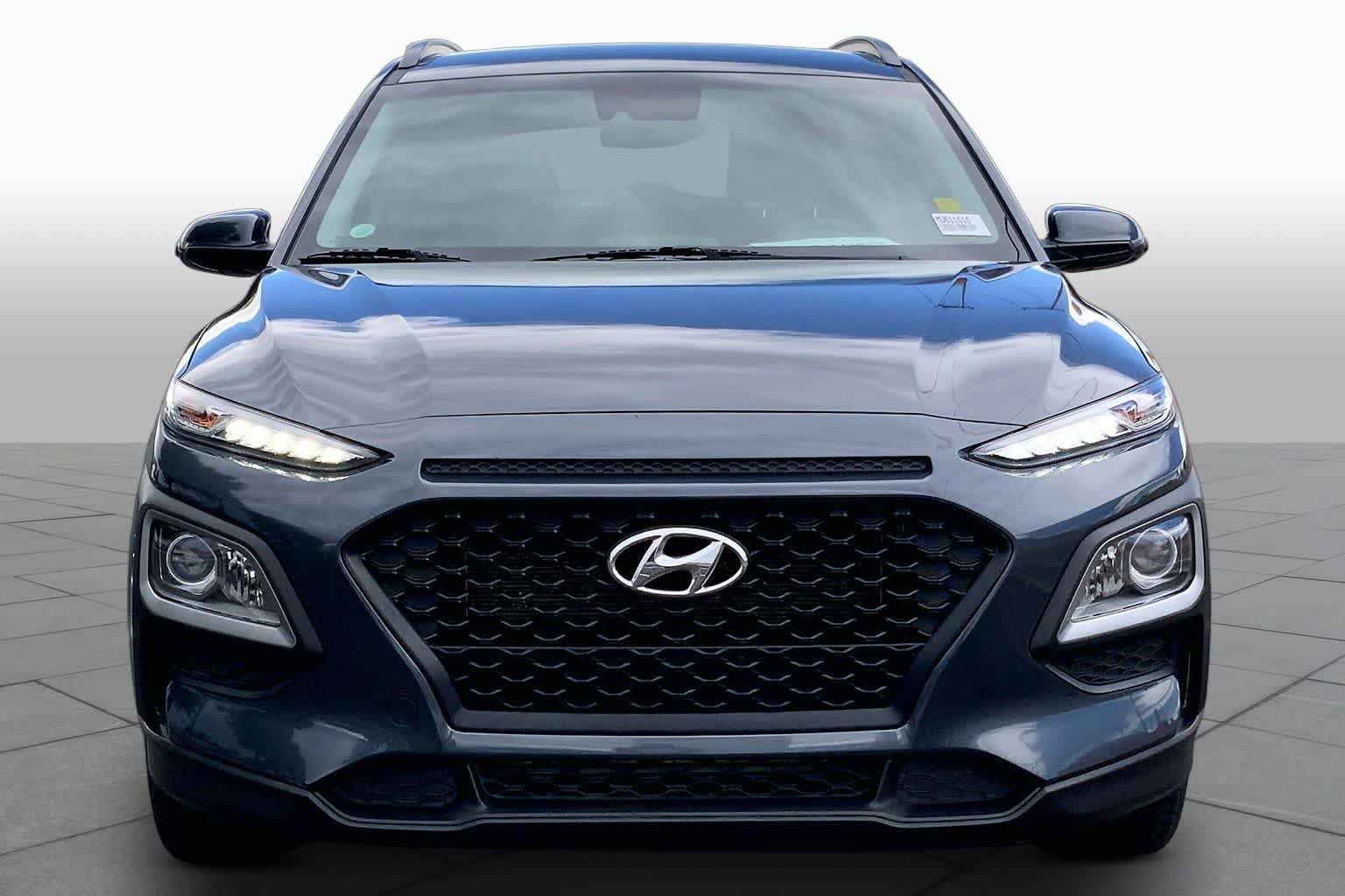 Used 2021 Thunder Gray Hyundai SEL image 4
