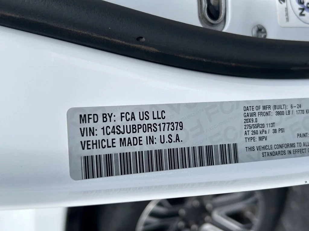 Used 2024 White Jeep Series II image 48