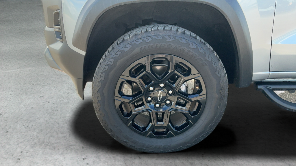 Used 2026 Gray Chevrolet Trail Boss image 26