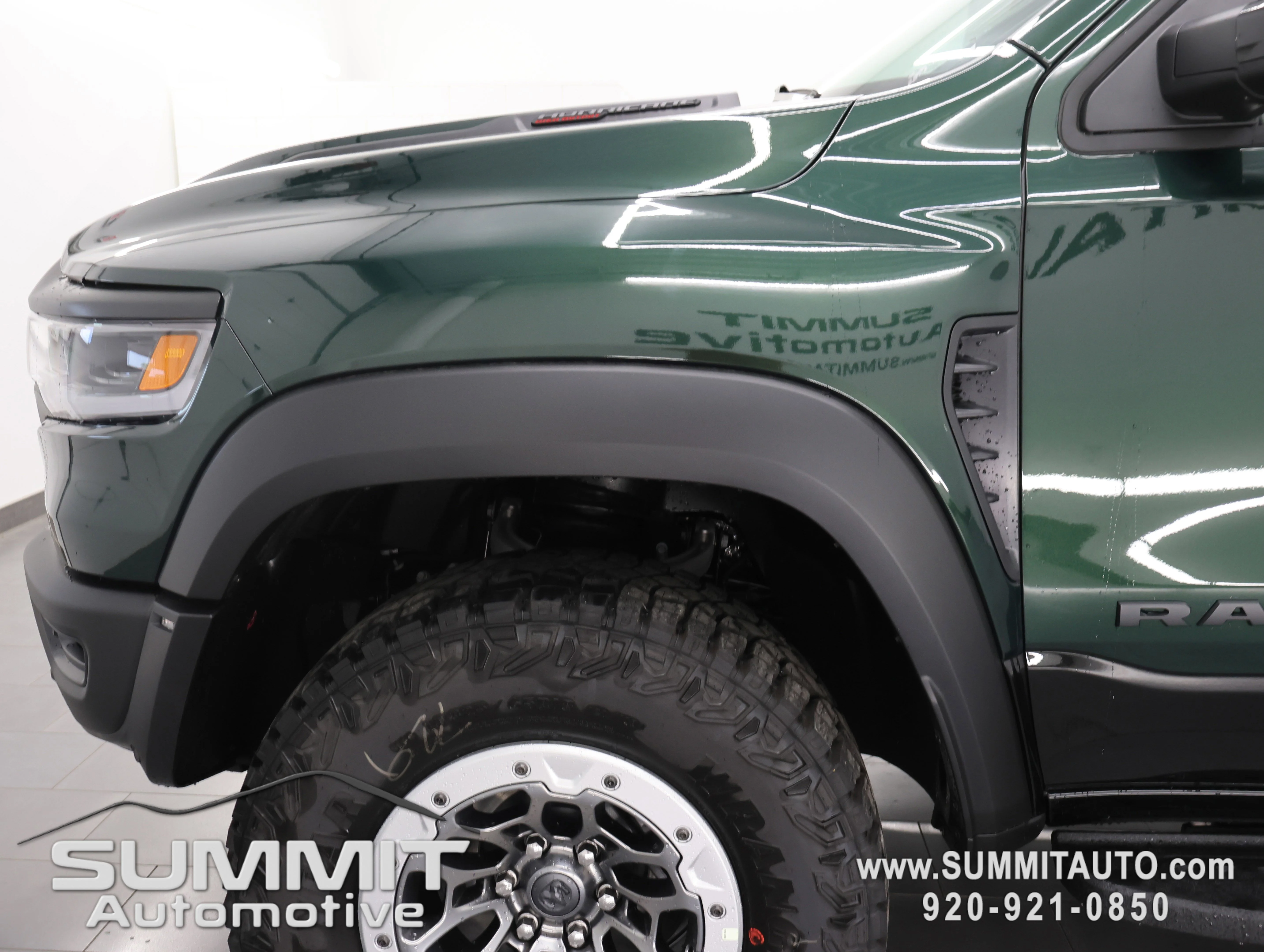 New 2026 Serrano-Green Metallic Exterior Paint RAM RHO image 41