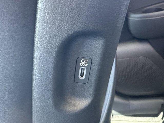 New 2026 Creamy White Pearl Hyundai SEL 8P image 19