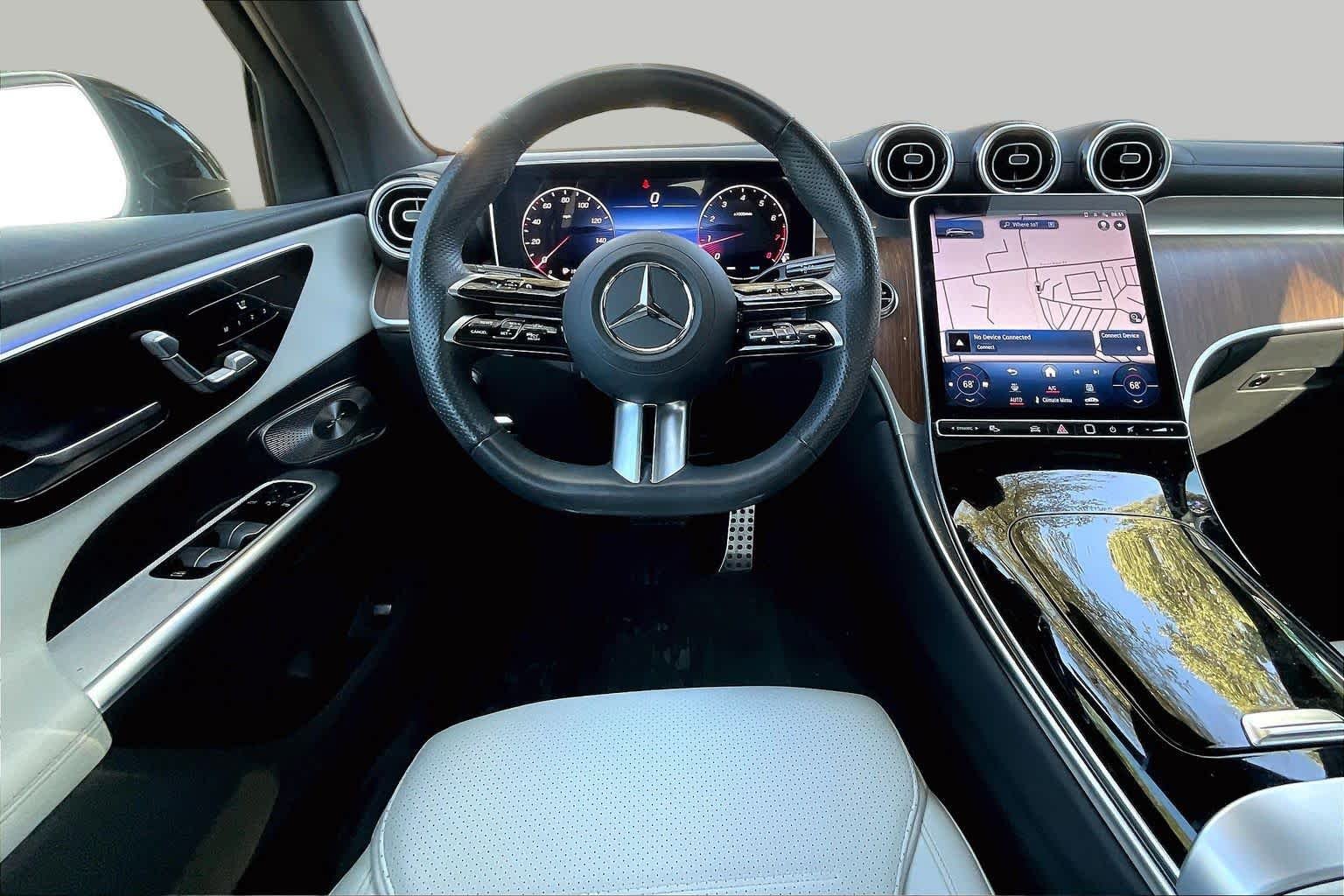 Used 2023 Polar White Mercedes-Benz GLC 300 image 6
