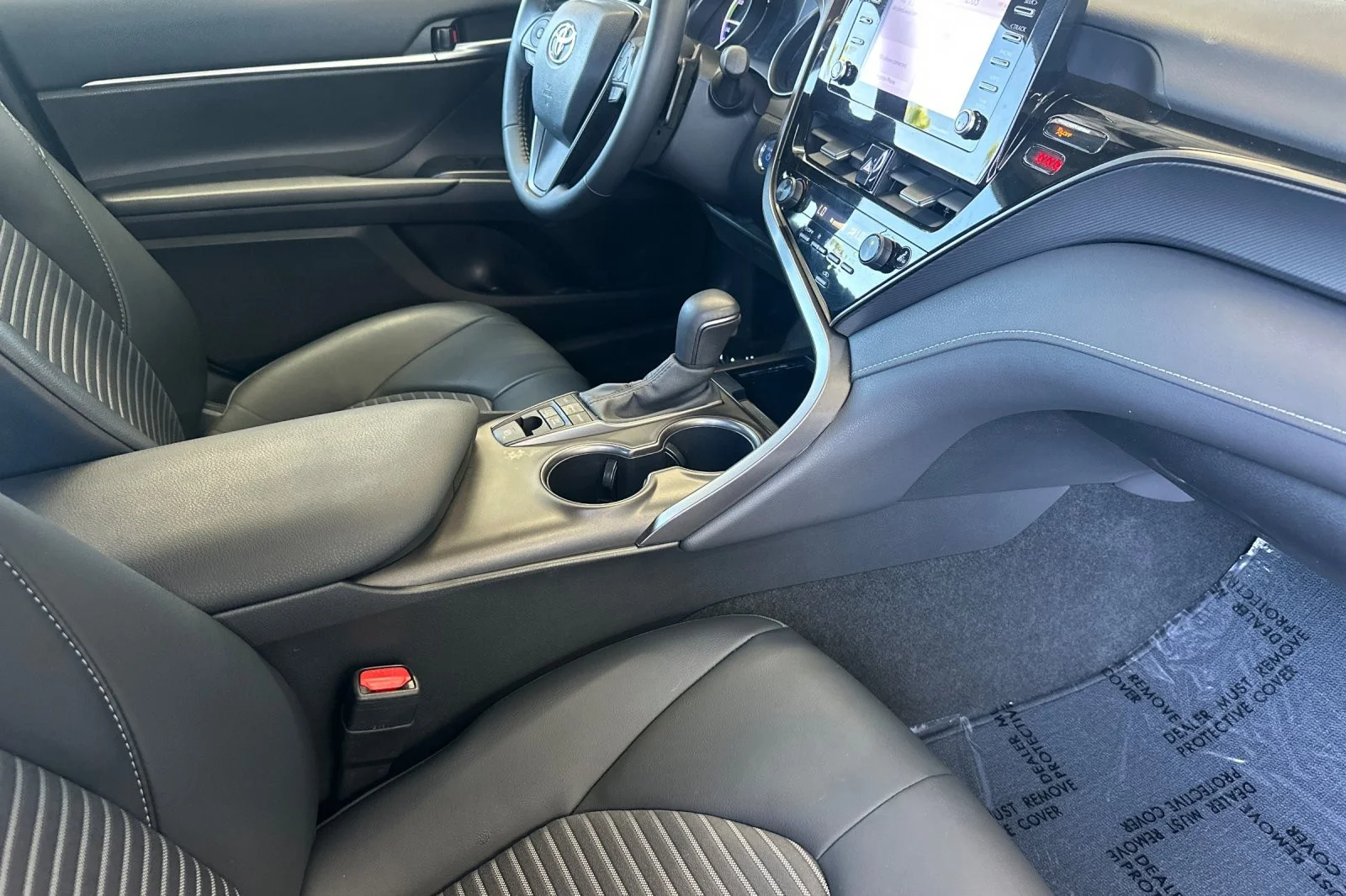 Certified Used 2024 Ice Cap Toyota Hybrid SE Nightshade image 14