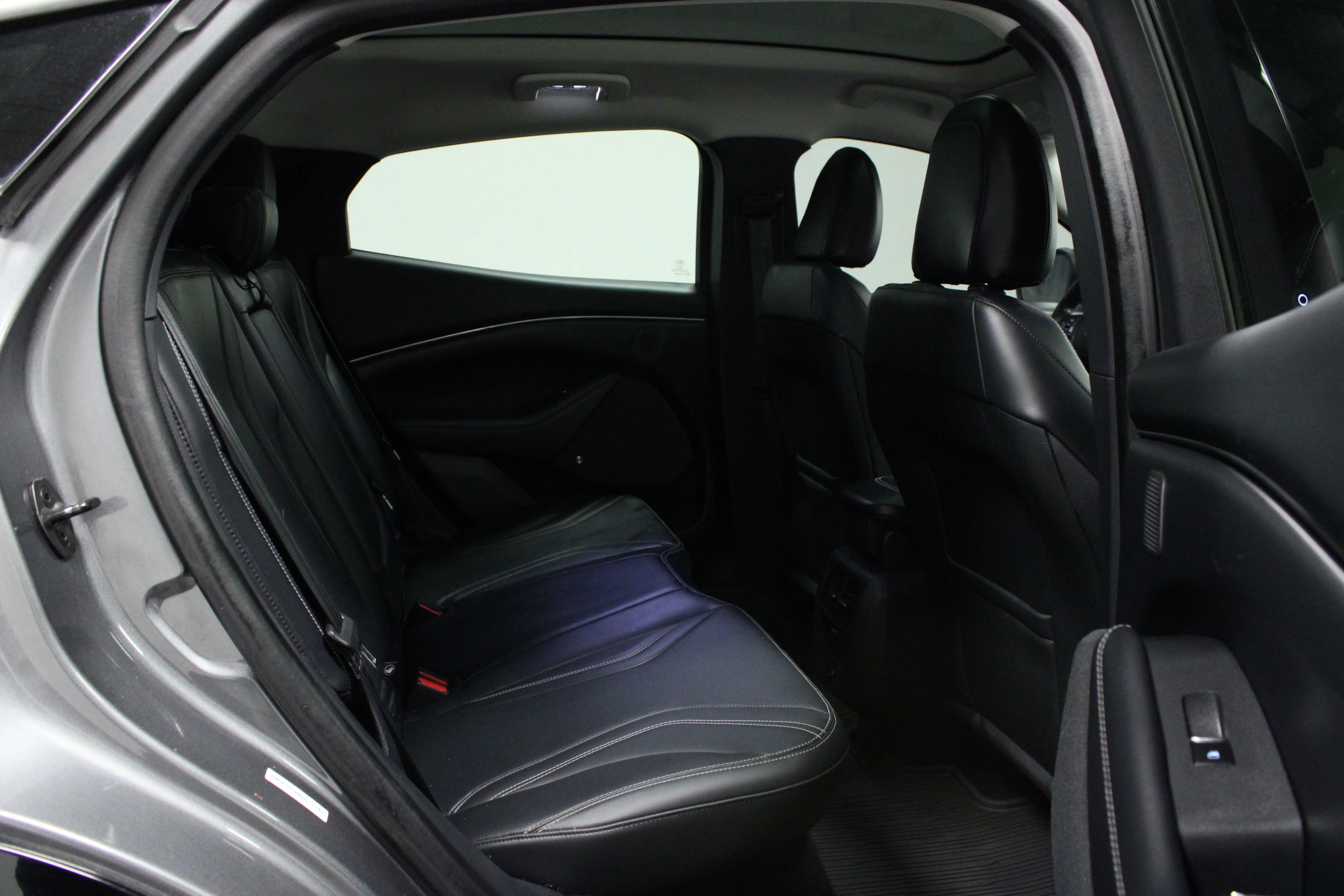 Used 2021 Gray Metallic Ford Premium image 15