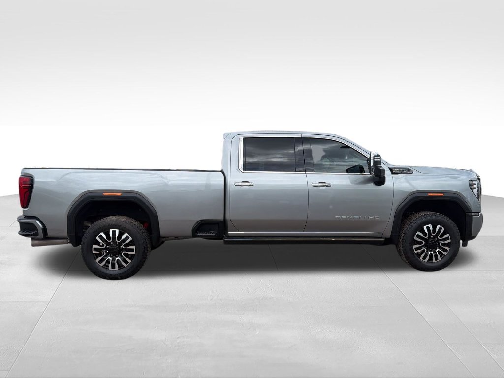 Used 2024 Silver GMC Denali Ultimate image 6