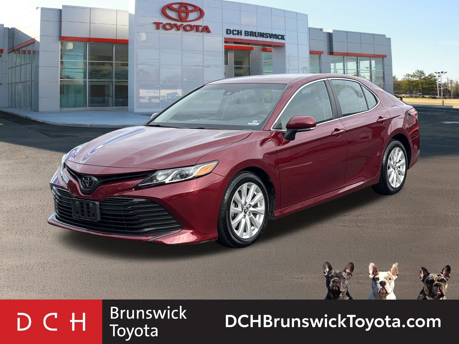 Used 2018 Red Toyota LE image 1