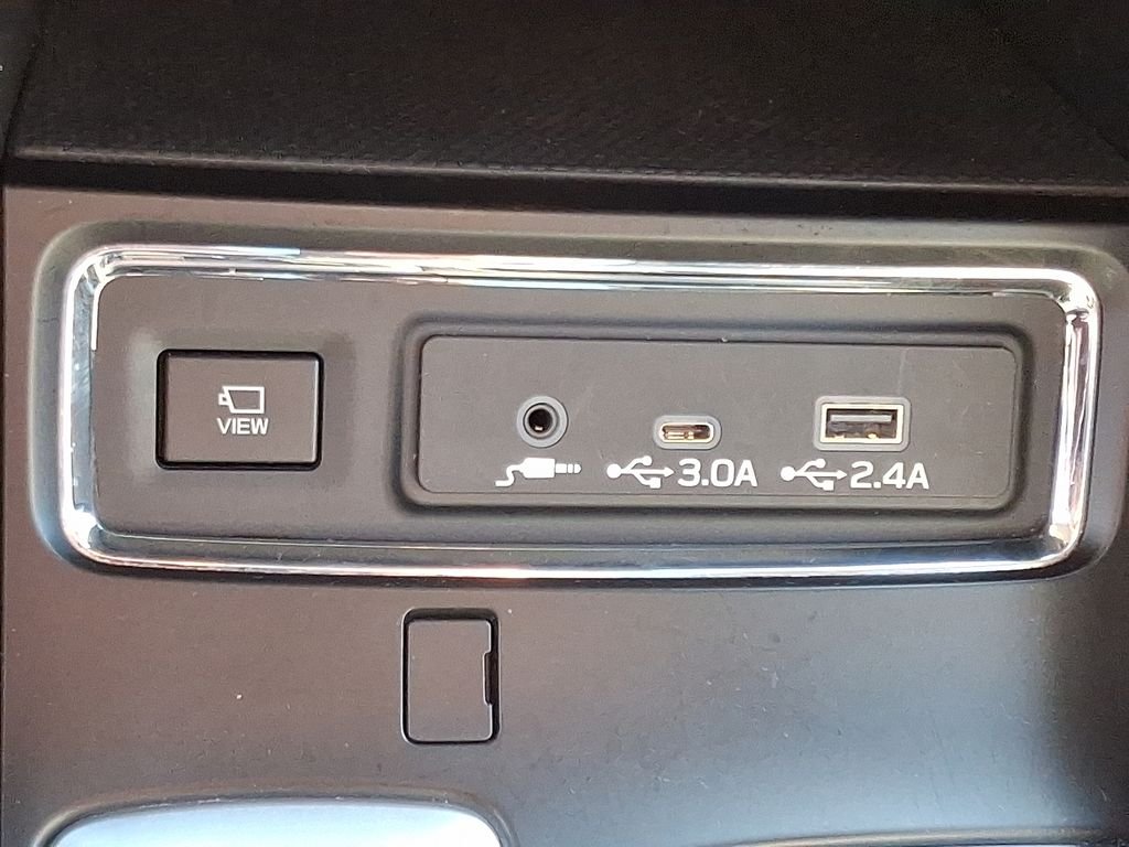 Used 2023 Gray Subaru Onyx Edition image 28